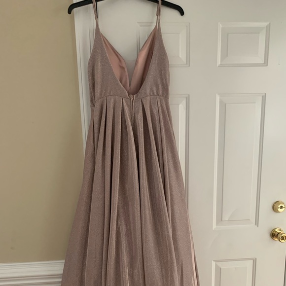 PROM DRESS - Picture 3 of 5